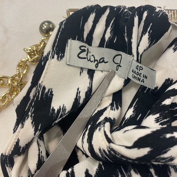 BEAUTIFUL MAXI DRESS - Picture 6 of 7